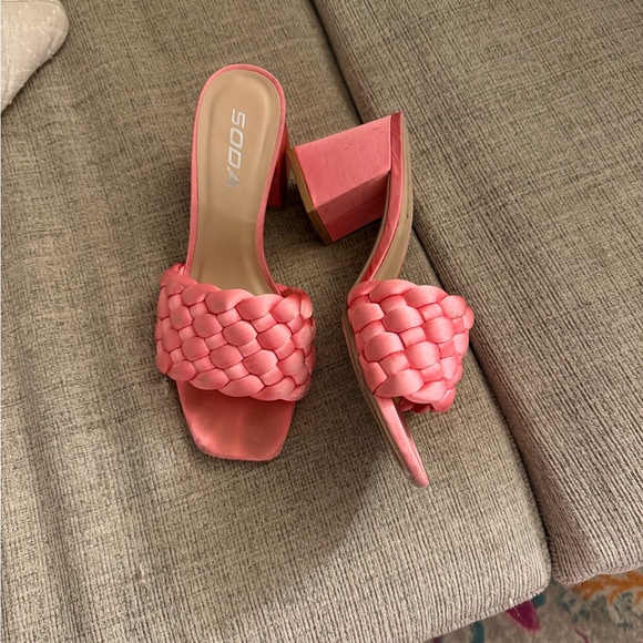 Soda Shoes - Soda Women's Coral Braided Mules
